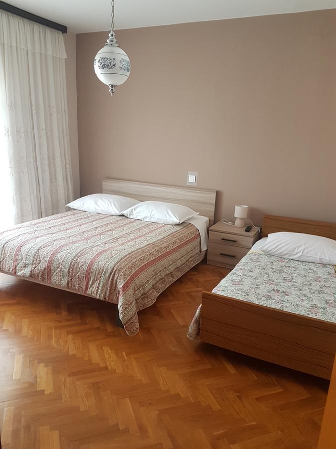 Guest House Mrvcic Rupa 外观 照片